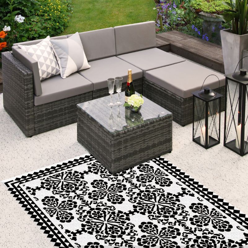 Large Outdoor Rug - 160x230 - Waterproof & UV Resistant