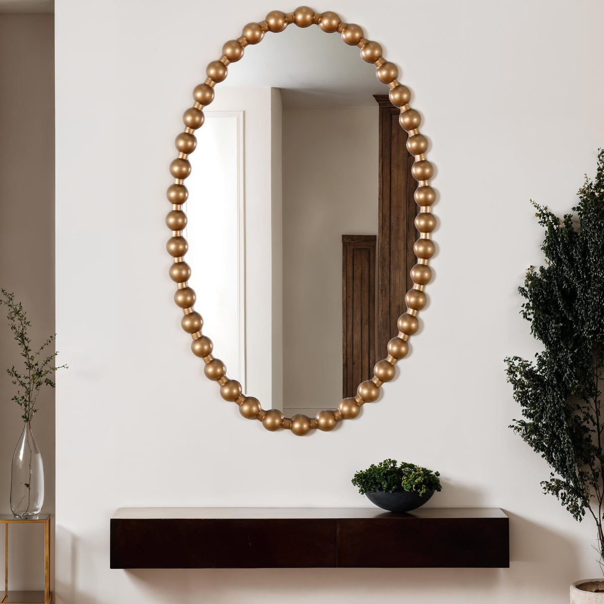 Como - Antique Oval Wall Mirror - Antique Gold Frame