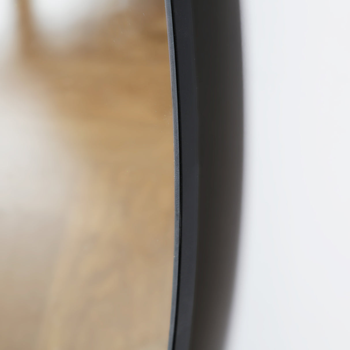 Lesina – Large Frameless Pond Mirror for Wall Mounting – 120x70cm