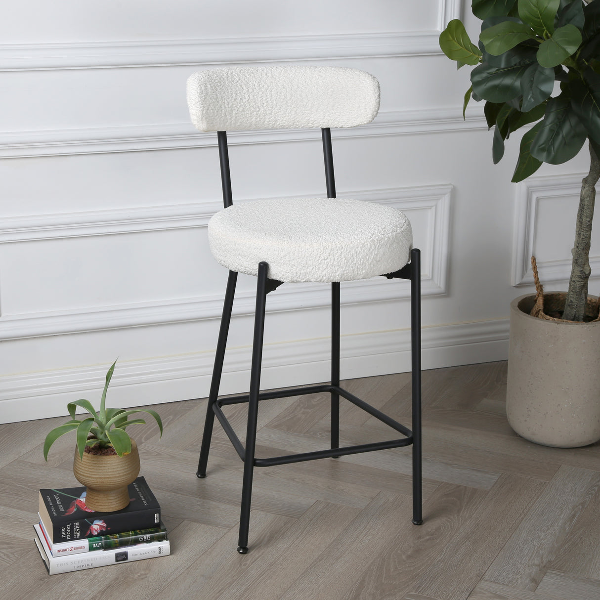 Long Lulu - Set of 2 Bar Stools in Boucle - Cream