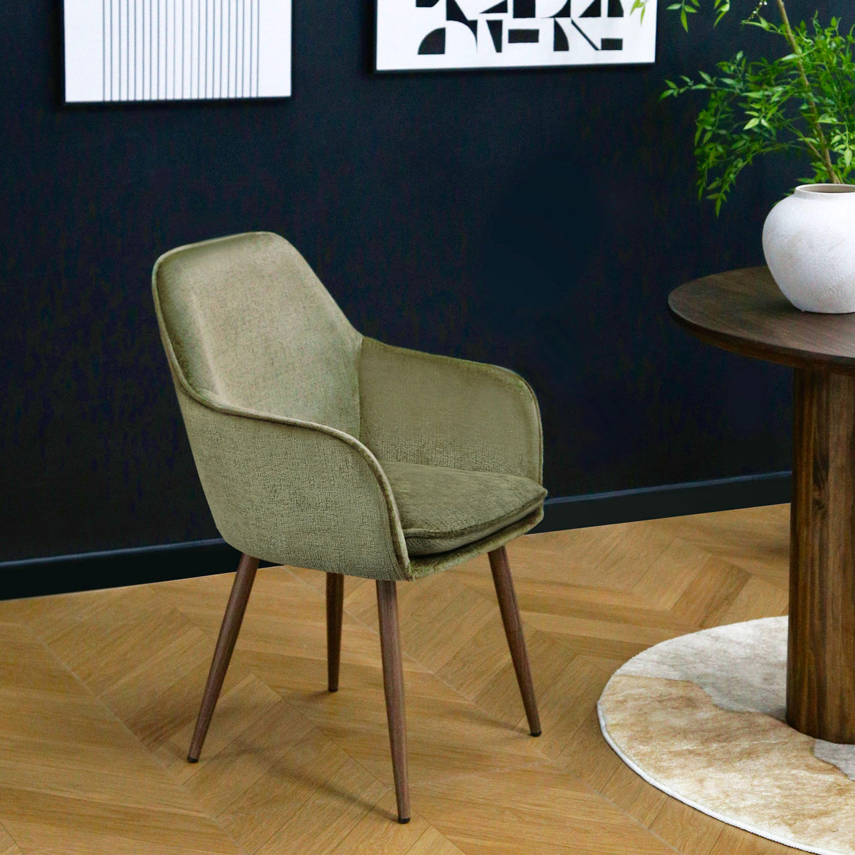 Muse - Accent Chair in Woven Yarn Fabric Upholstery