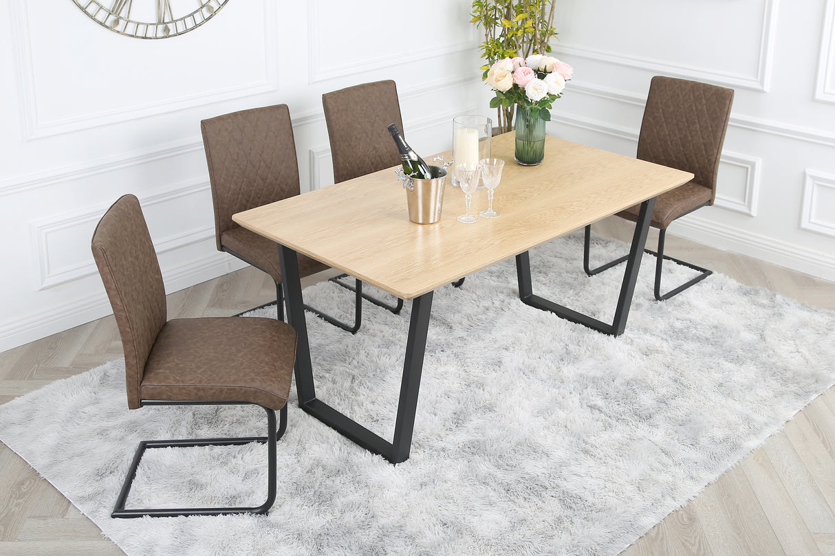 Nestor Dining Set – Oak Table with 4 Industrial-Style Chairs