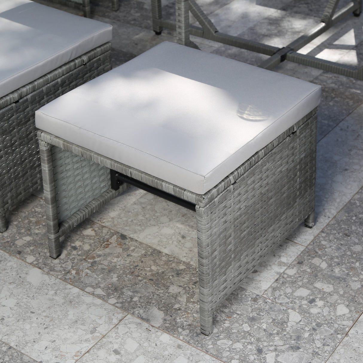 Athena - Grey Rattan Cube Dining Set - 8 Seats