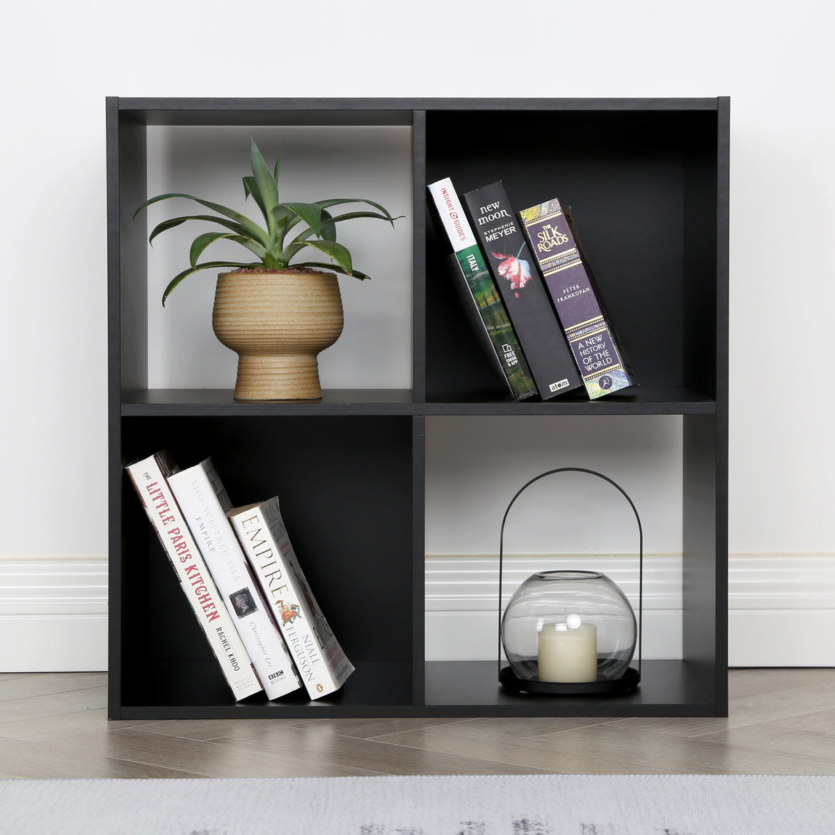 Jane - 2x2 Bookcase - Cube storage boxes (Black or Oak)