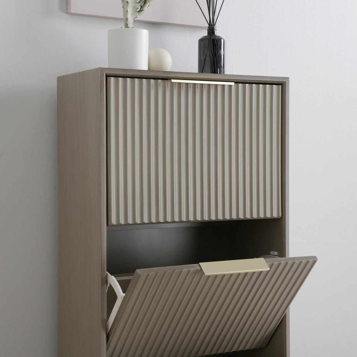 Monza – Shoe Storage Cabinet with Fluted Doors – Black or Grey